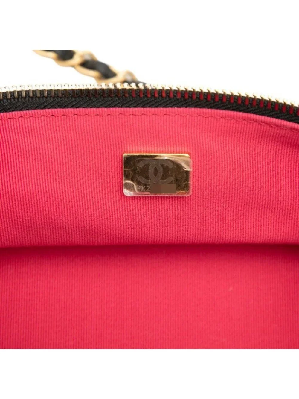 Chanel Quilted CC Logo Chain Shoulder Bag Vanity Black Lambskin